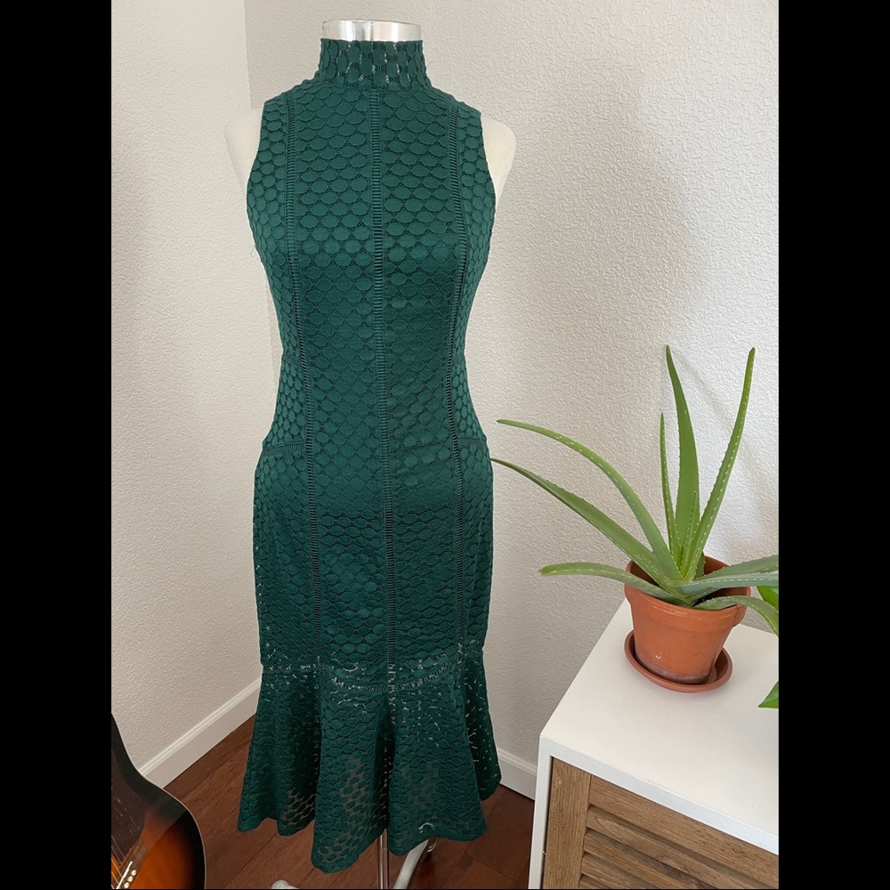 ALI & JAY Dark Green Midi Lace Dress